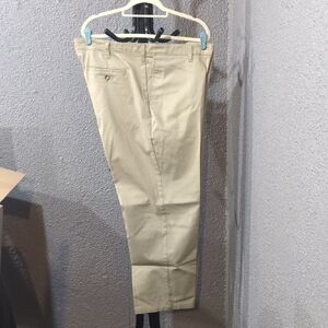 Lee Men's Khaki Chinos